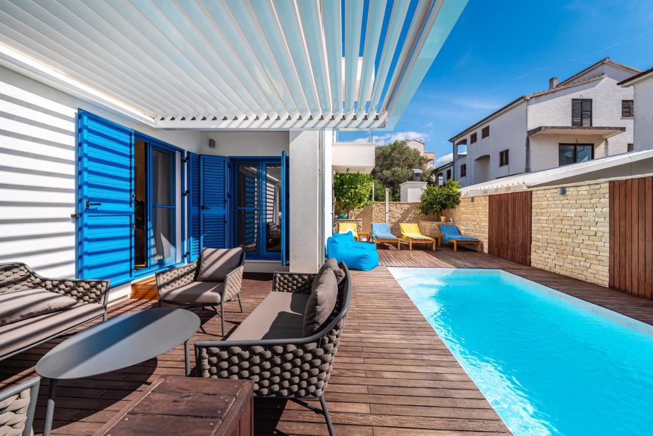 The Luxury Nest - Private Heated Pool *