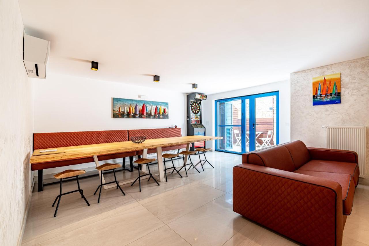 The Luxury Nest - Private Heated Pool