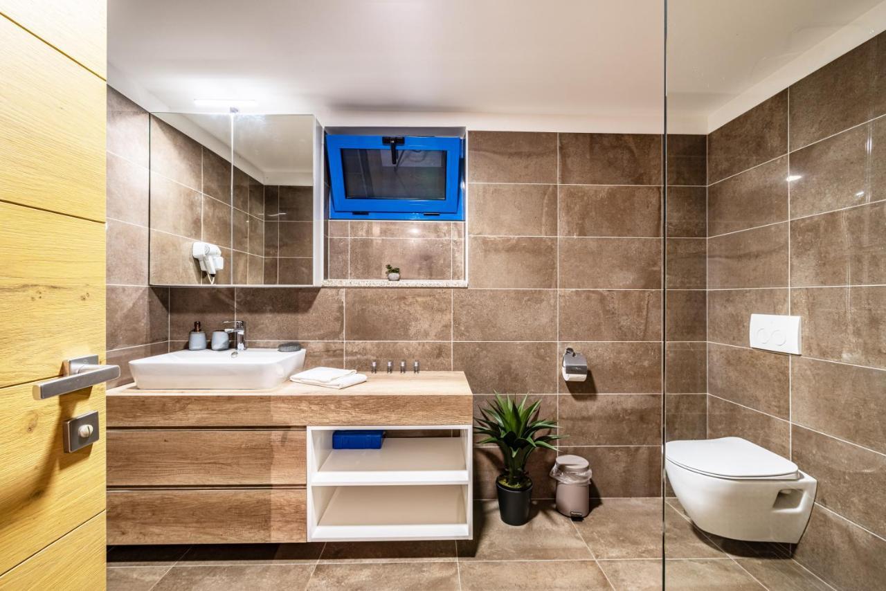 The Luxury Nest - Private Heated Pool Zadar